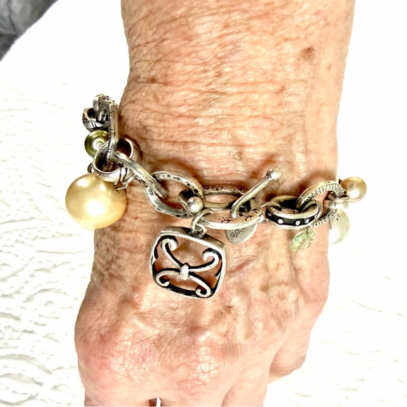 Chico’s Antiqued Silver Tone Baubles & Pearls Whimsy Charm Bracelet - Picture 2 of 9